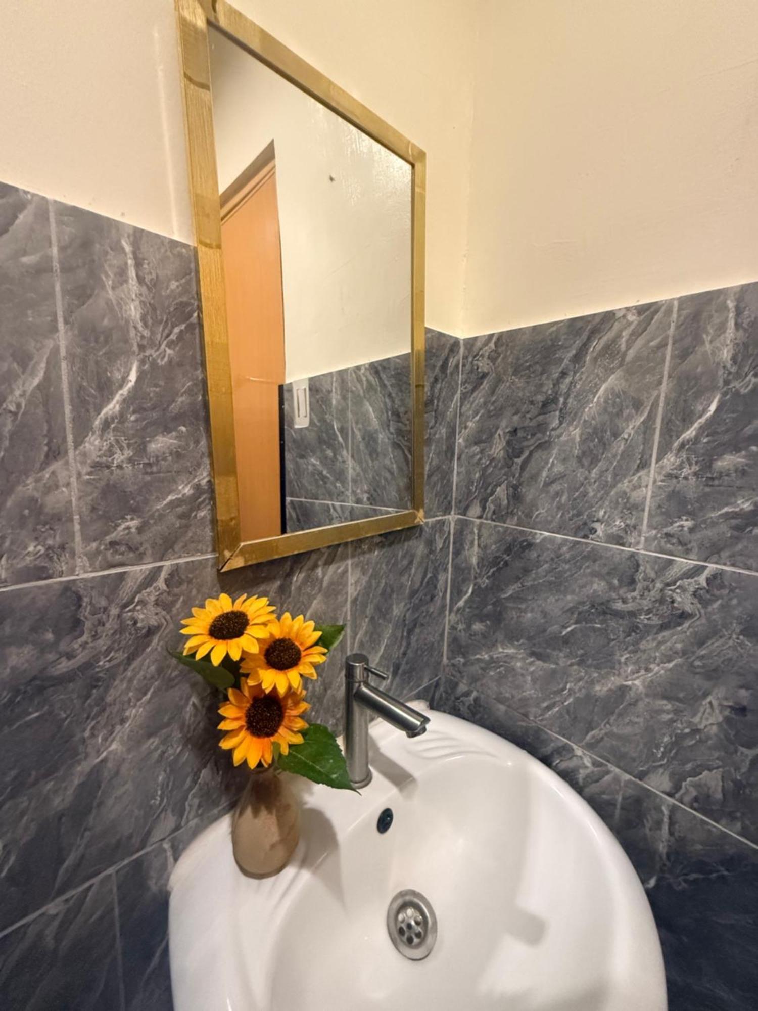 إل نيدو Lolo Bob'S Bed And Breakfast المظهر الخارجي الصورة